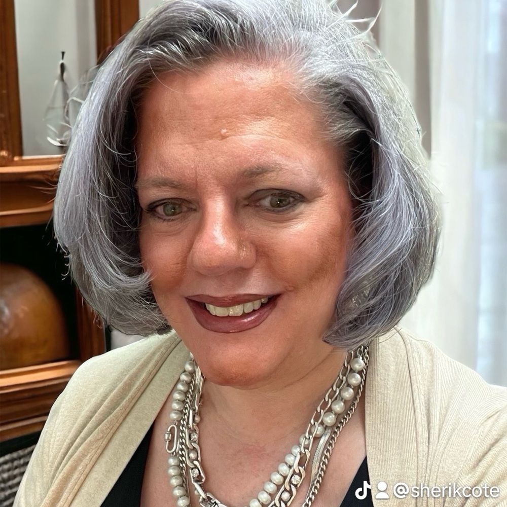 Meet your Posher, Sheri
